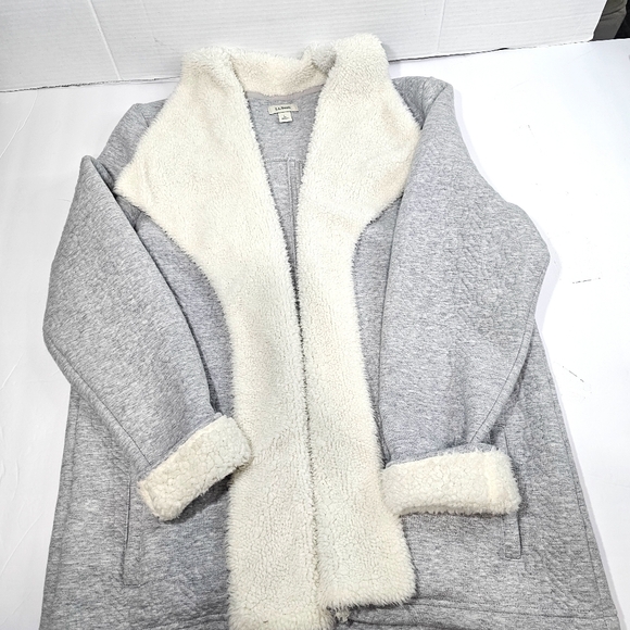 L.L. Bean Cream Sherpa Jacket - Picture 3 of 10